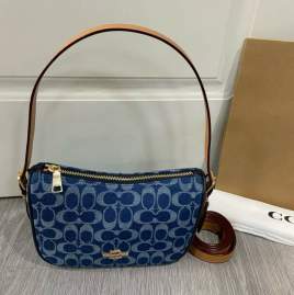 Picture of Coach Handbags _SKUfw242008651fw